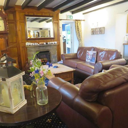 Ganton Greyhound Inn Esterno foto