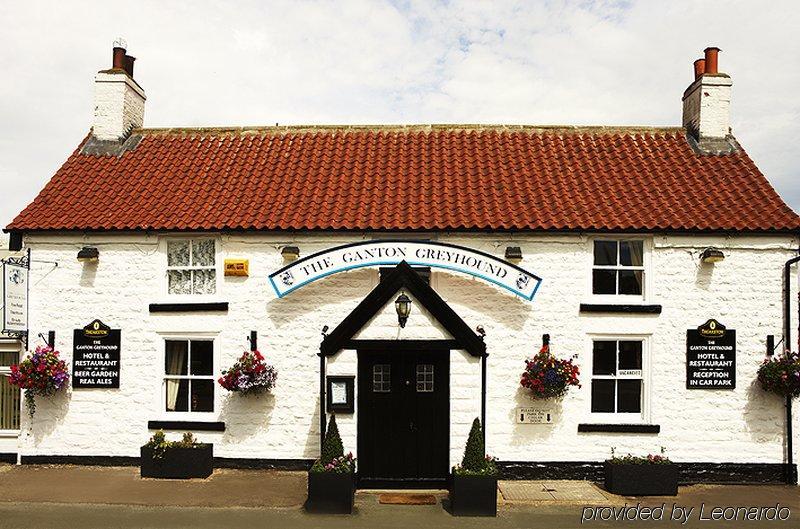 Ganton Greyhound Inn Esterno foto